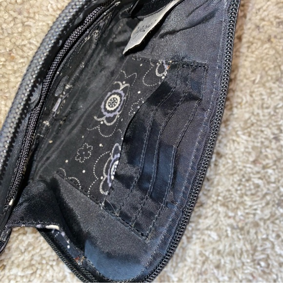 Thirty-One Wallet - Picture 4 of 6